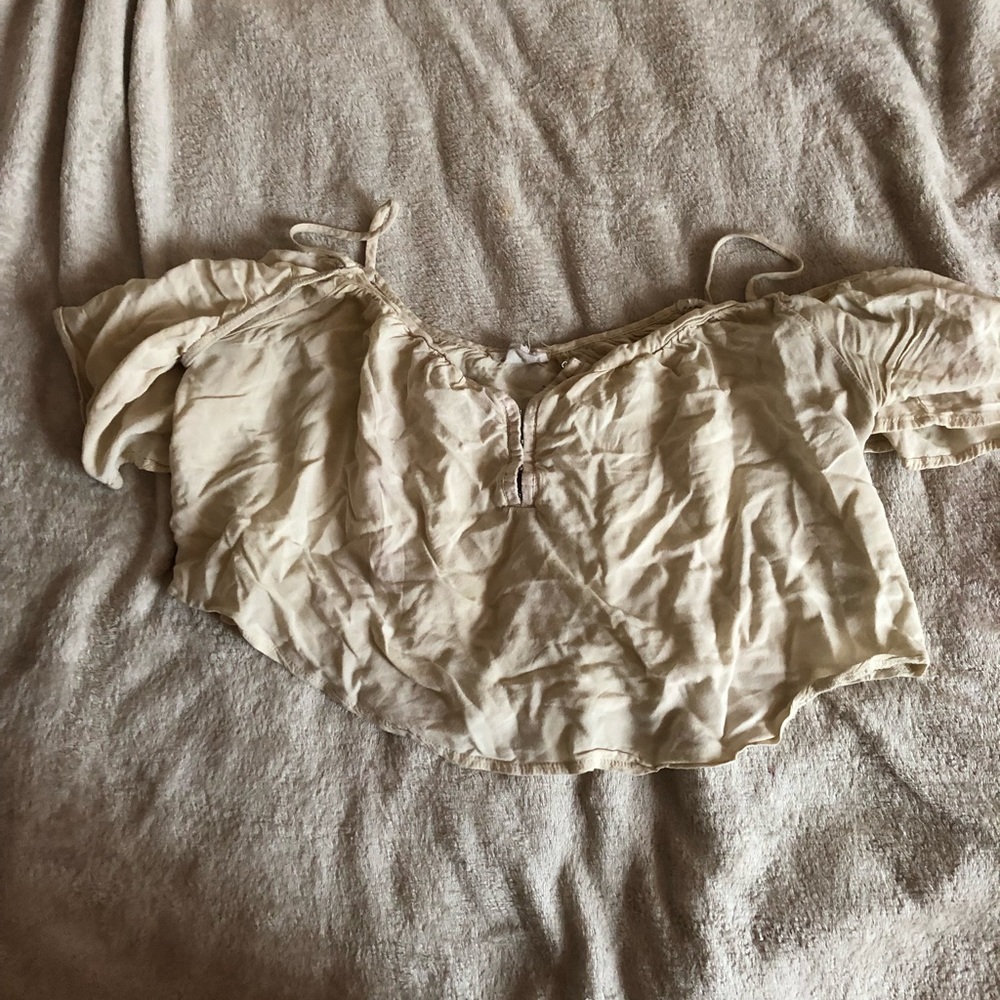 Flowy crop top